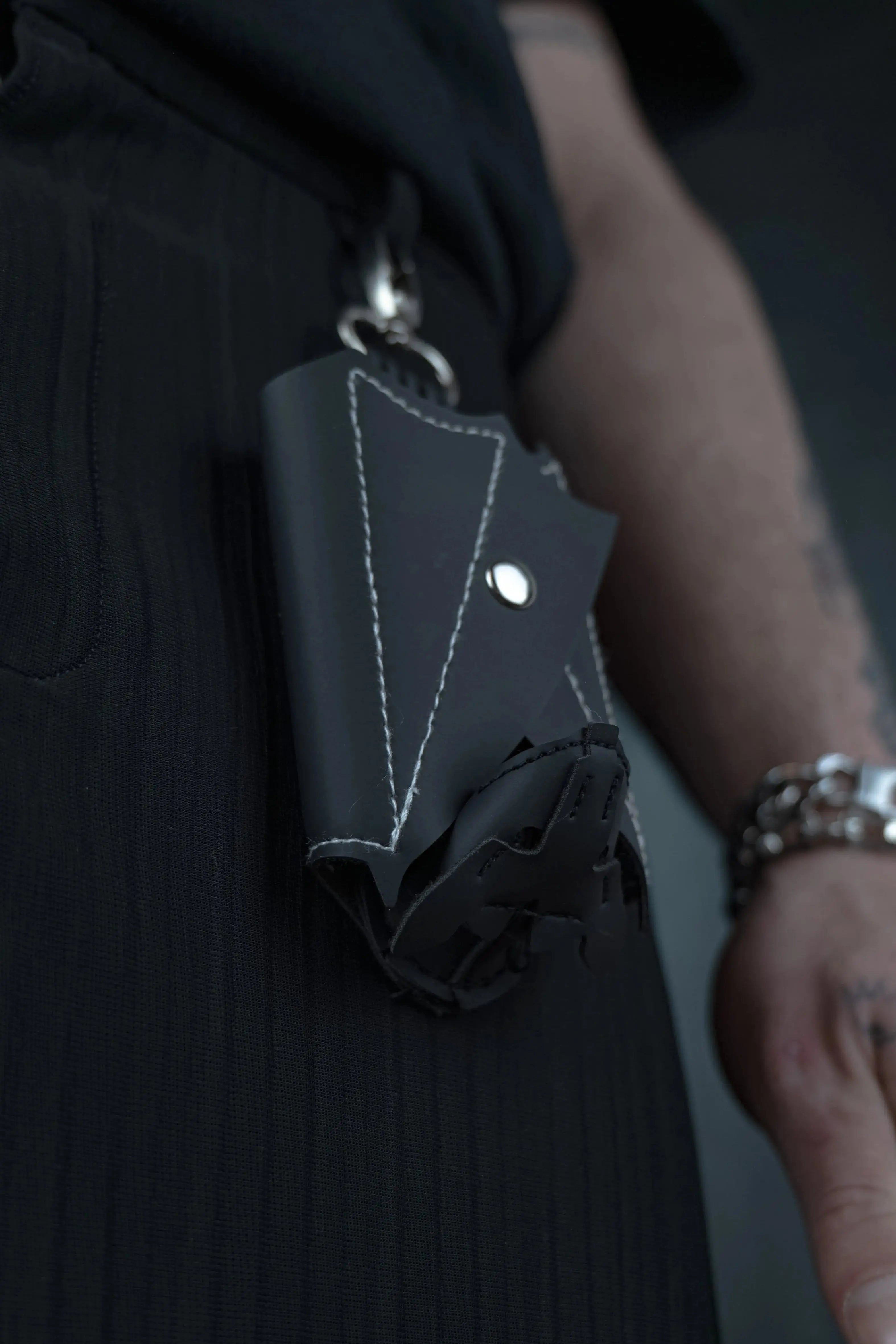 Porte monnaie chauve souri à faire pendre de partout pour un style complet.