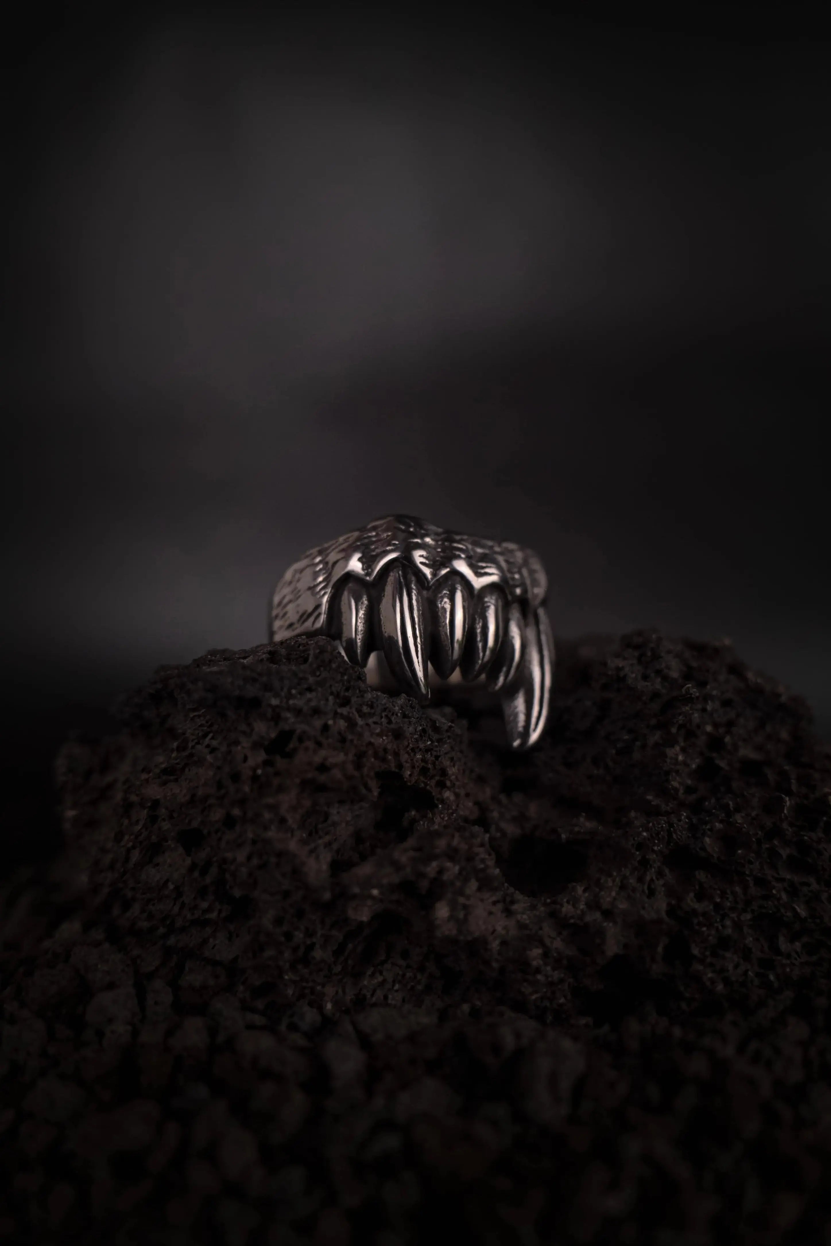 Bague dents de vampire en acier inoxydable unisex 